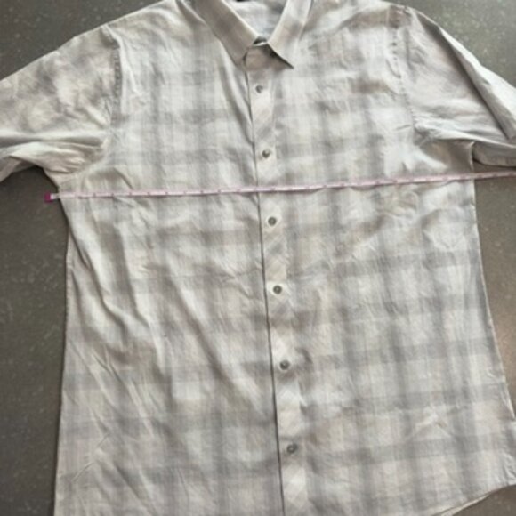 Travis Mathew Light Gray Plaid Short Sleeve Button-Up Shirt - Size XL - Picture 11 of 12